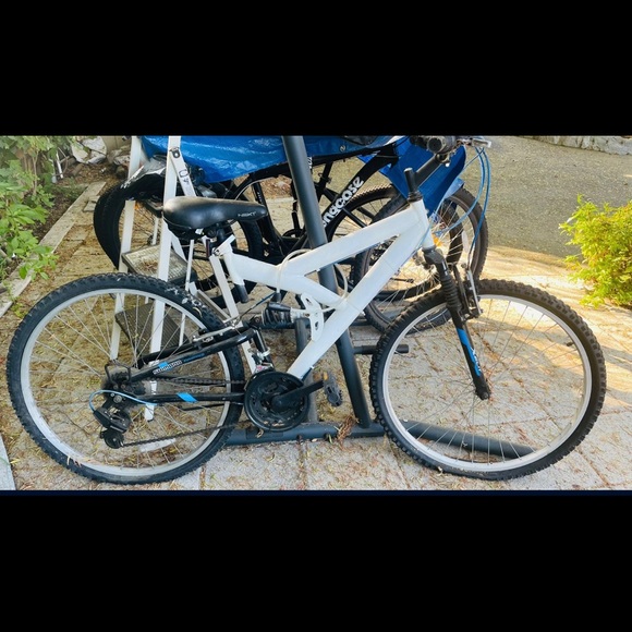 Shimano Bike and Bench Exercises bundle - Picture 3 of 6